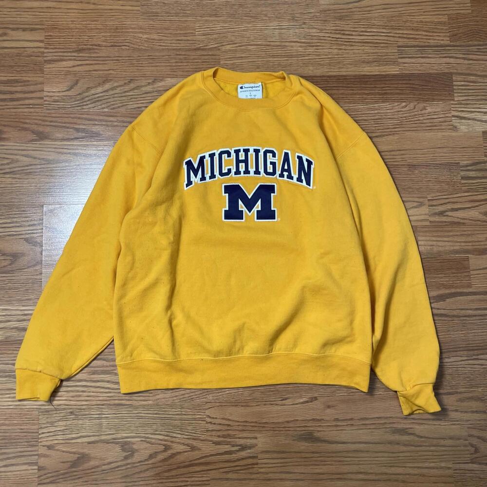 Michigan Wolverines Sweatshirt Men Large Blue Yellow Spell Out Champion